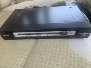 Belkin OmniView PRO3 8-Port USB & PS/2 KVM Switch - Picture 1 of 4