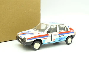 Klik Klak SB 1/28 - Skoda Favorit 136L Rallye - Picture 1 of 3