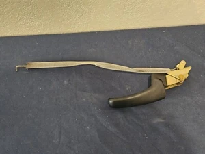 OEM 1994 - 1997 Dodge RAM 1500 Interior Driver's Door Handle w/ Cable - Bild 1 von 2