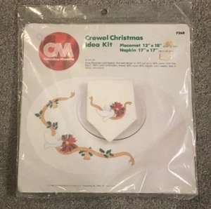 Columbia Minerva Crewel CHRISTMAS DOVE PLACE MAT & NAPKIN 1981 Sealed Package - Picture 1 of 1