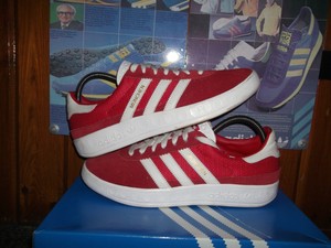 adidas munchen merah