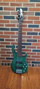 2001-Vintage Peavey Fury VI 6-String Active Bass Guitar. Made in Korea! - Picture 1 of 20