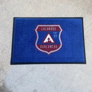 Colorado Avalanche 2020 NHL Stadion Serie Schließfach Zimmer Retro Skateschatte 16x 24 - Bild 1 von 3