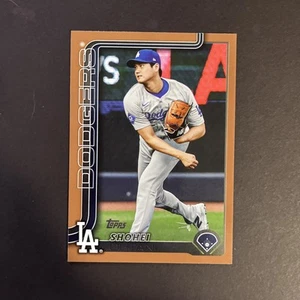 2025 Topps Series 2 - Shohei Ohtani #400 Gold /2025 - Picture 1 of 3