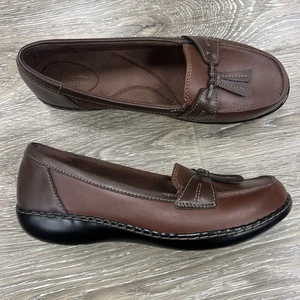 Clarks Women's Ashland Bubble Leather Brown Size 9 Comfort Tassels - Picture 1 of 11