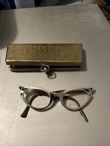 Retro 1950s 1960s Vintage CAT EYE Eye Glasses Very Cool With Case Read Vintage - Picture 1 of 10