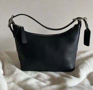 Vintage Coach 9844 Black Leather Mini Demi Hobo Baguette Bag - Picture 1 of 14