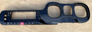 Paquete de interruptores de tablero Fiat Panda 312 MK4 peligros botones antiniebla envolventes en negro - Imagen 1 de 17