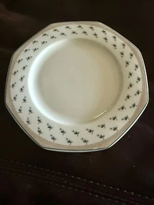 Plato(s) de cena Wedgwood Damson marfil hueso China Inglaterra - Imagen 1 de 3