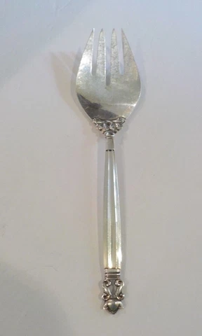 GEORG JENSEN Denmark ACORN Sterling Silver Hammered 9.5" Serving Fork, c. 1940's Cover