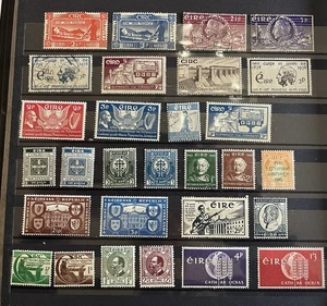 IRLANDA EIRE - Gran grupo de los años 40-50 como nuevo con bisagras - Imagen 1 de 1