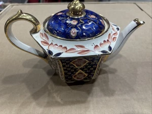 James Sadler Teapot No 1624 England c1947 Rust Flowers Cobalt Panels Gold Trim - Picture 1 of 5