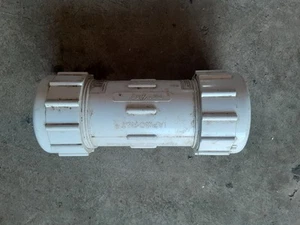 1-1/2" x 1-1/2" PVC Compression Coupling - Picture 1 of 6