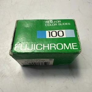 Fuji Fujichrome RD 135-36 100 Tage Filmrolle 1990 abgelaufen 35mm - Bild 1 von 4