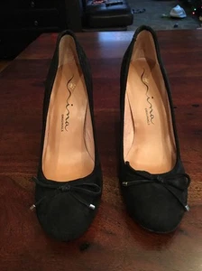 Nina Originals Vero Cuoio schwarze Wildleder-Pumps mit Absatz Größe 9 neu - Bild 1 von 5