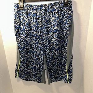 Nike DRI FIT youth Xl Athletic Shorts - Picture 1 of 6