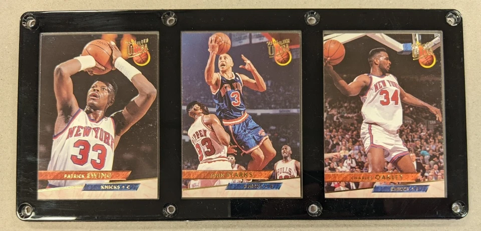 PLACA DE 3 CARTAS DE LOS NEW YORK KNICKS PATRICK EWING JOHN STARKS CHARLES OAKLEY  Foto 1 de 1
