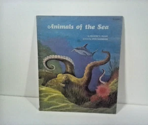 Animals Of The Sea Millicent E. Belsam Scholastic Book 1975 - Imagen 1 de 4