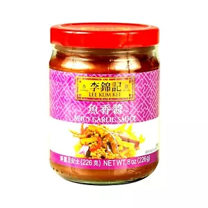 Lee Kum Kee Spicy Garlic Sauce 8 oz ( Pack of 3 ) - Picture 1 of 2