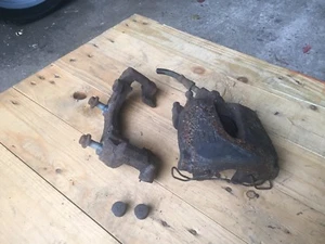 Ford Focus Mk2 Driver Side Front Calliper - Picture 1 of 3