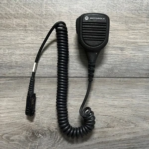 Motorola PMMN4071AL Coiled Cable Microphone for Two-Way Radio IP54 Handheld - Zdjęcie 1 z 4