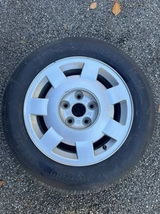 VW T4 Blockdesign Gullydeckel Alu Felge 205/65R-15 Komplett Rad - Bild 1 von 3