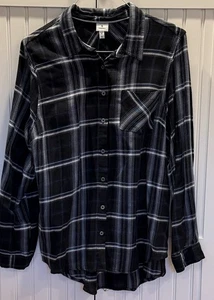 Neu mit Etikett Dressbarn Größe 1X Damen Plus schwarz blau weiß kariertes Hemd $ 44,99 - Bild 1 von 6