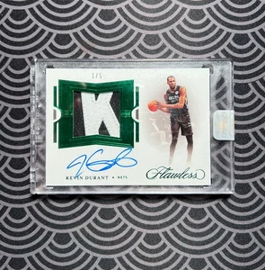 Kevin Durant 2020-21 Panini Flawless Basketball Patch Auto Emerald #FPA - DUR 1/5 - Bild 1 von 2