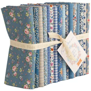 Patchwork Quilting Fabric Creating Memories Summer Fat Quarter 16 Pack - Picture 1 of 5