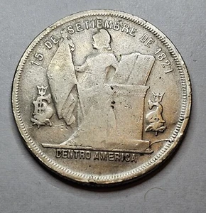 1883 Honduras 50 Centavos Silver Pyramid Coin Scarce. - Picture 1 of 13