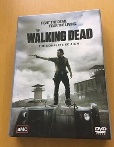 TWD THE WALKING DEAD - SEASON 3 [DVD] THREE BOXSET REGION 1 NTSC  - Foto 1 di 3