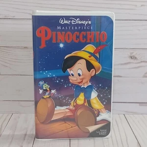 Pinocchio VHS Tape 1940 Disney Animated Classic 1993 Release - SHIPS FREE - Picture 1 of 9