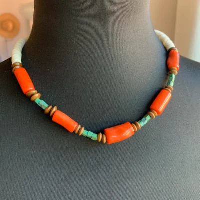 Collar de cuentas Heishi con concha de madera de coral de bambú 19" Foto 1 de 4