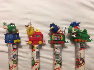 Set of 4 M&M's Train Christmas Candy Toppers Red Green Blue Yellow With Tubes - Picture 1 of 12
