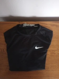 Nike Pro Dri-Fit Men's Medium Black Short Sleeve - Picture 1 of 3
