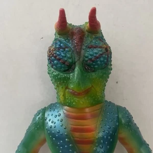 Toei Retro Collection Medicom Toy Sofubi Kamen Rider- Shinigami Reaper Chameleon - Picture 1 of 7