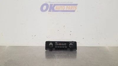 84 TOYOTA LAND CRUISER FJ60 RADIO AUDIO RECEIVER HEAD UNIT 8612089119 - Image 1 of 4