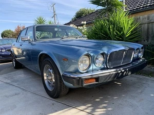 Jaguar xj6 Soverign runs stops drive onto your trailer - Picture 1 of 12