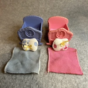 Fisher Price liebevolle Familie Puppenhaus Kinderzimmer rosa blau Wiege Krippe Twin Time - Bild 1 von 10