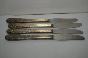 Lotto 4 coltelli da burro vintage Holmes & Edwards inox - Foto 1 di 2