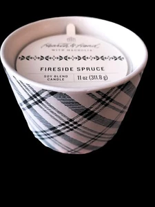 Nuevo Hearth & Hand con Magnolia Fireside Abeto Mezcla de Soja Vela 11oz - Imagen 1 de 5