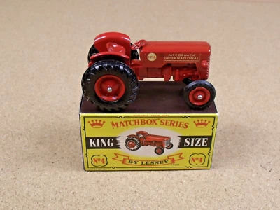 OLD VINTAGE LESNEY MATCHBOX K-4 MCCORMICK INTERNATIONAL TRACTOR ORIGINAL BOX - Image 1 of 4