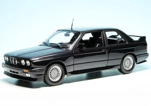 180020308 1987 BMW M3 (E30) in Blue Metallic Premium Model Collectible Auto - Foto 1 di 6