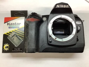 Nikon D70 6.1MP Digital SLR Camera Body - Picture 1 of 4