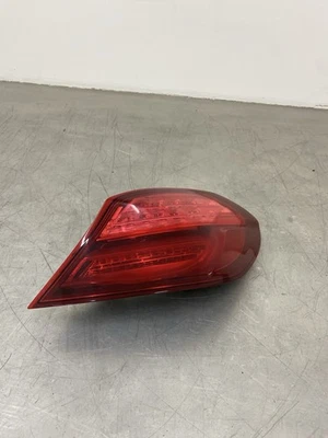 BMW SERIE 6 F13 2012 LUZ TRASERA DERECHA LADO CONDUCTOR EXTERIOR LED 7210576 Foto 1 de 4