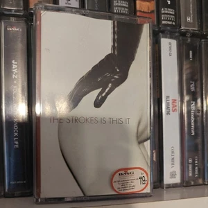 The Strokes Is This It FULLY PLAY GRADED cassette album - Picture 1 of 15