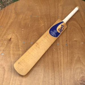 Kookaburra Surrey County Cricket Bat signed Kookaburra Bat Playing Staff 2001 - Picture 1 of 18