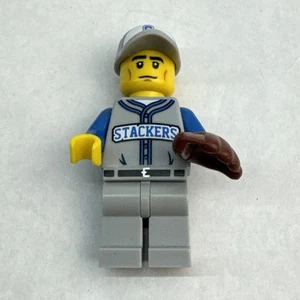 LEGO Stackers Baseball Fielder Minifigure - 71001 Collectible Series 10 CMF - Picture 1 of 5