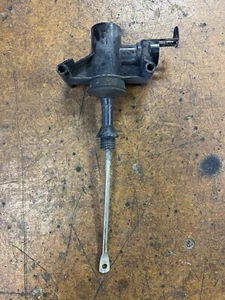 84 85 Mercedes Benz 500SEL Front Driver Door Lock Vacuum Actuator Mechanism M105 - Picture 1 of 5