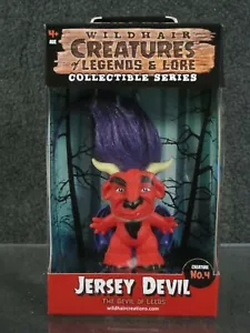 Figura de juguete del diablo con camiseta de Wild Hair Creatures of Legends & Lore - Imagen 1 de 2